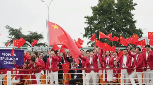 2024巴黎奥运会开幕式：一场文化与科技交织的盛宴，运动与梦想的激情碰撞！